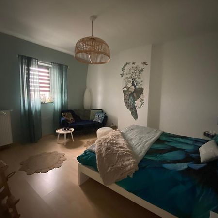 Apartmán Au Saut Du Train Remicourt Exteriér fotografie