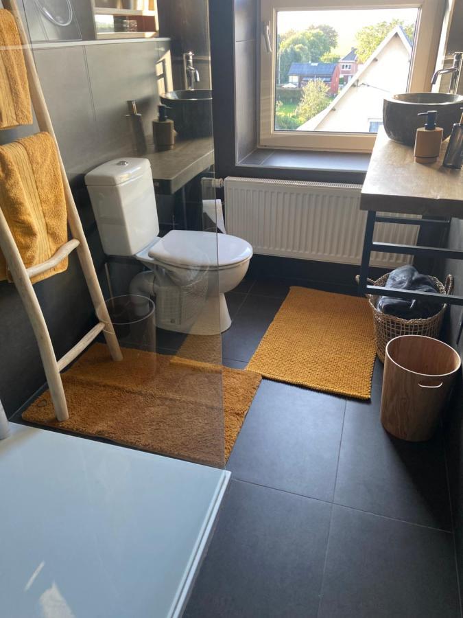 Apartmán Au Saut Du Train Remicourt Exteriér fotografie