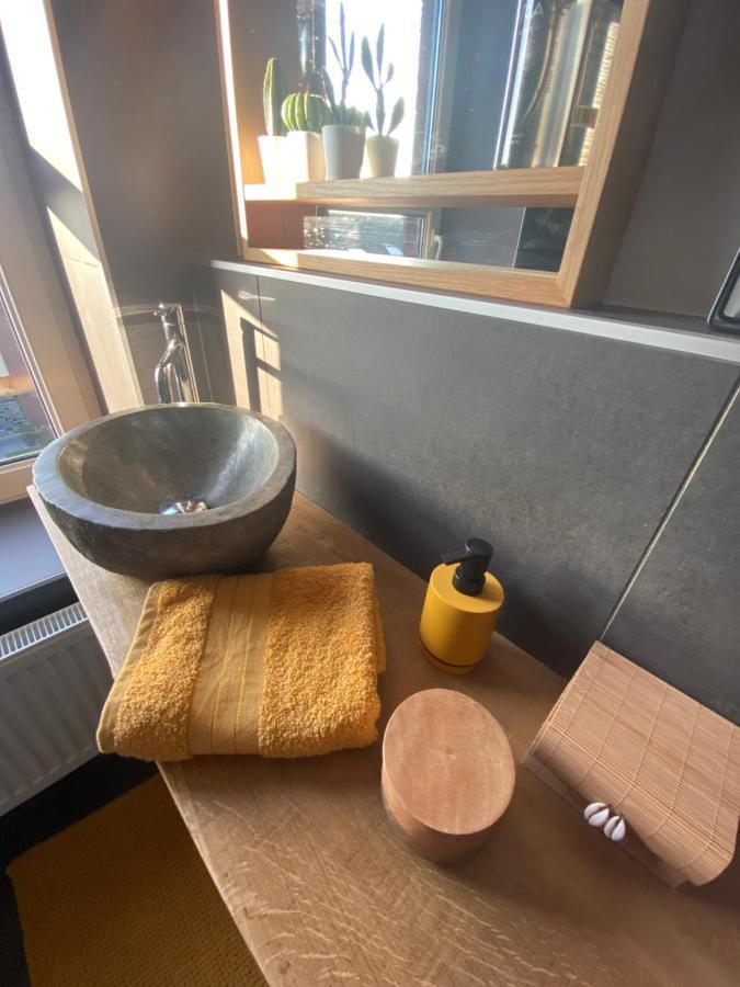 Apartmán Au Saut Du Train Remicourt Exteriér fotografie
